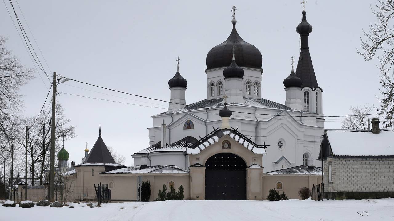 Эстонской православной церкви отказали в смене названия