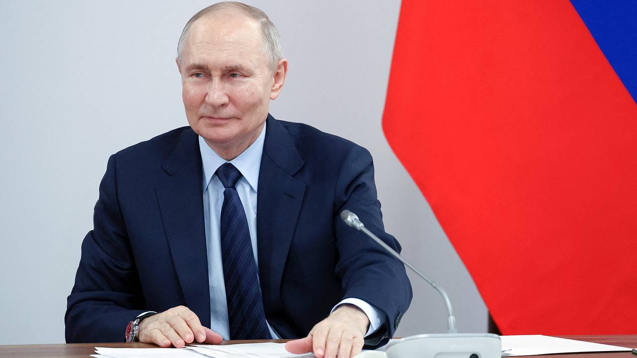 Обновлен рейтинг Путина среди россиян