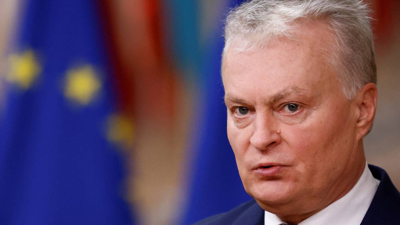 Науседа заявил о принципиальности переговоров только в присутствии Украины