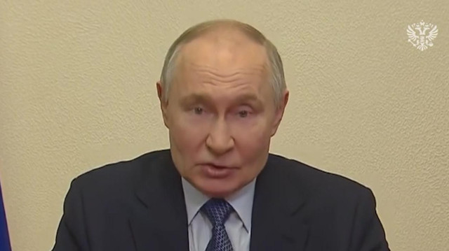 «Приближаемся к весне»: Путин обсудил с Совбезом сезонные бедствия