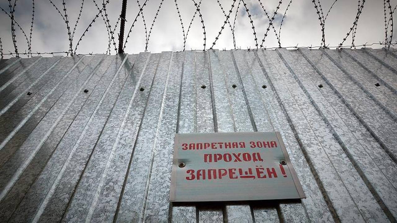 Стало известно о находящемся в колонии возлюбленном внучки бывшего мэра Тархова