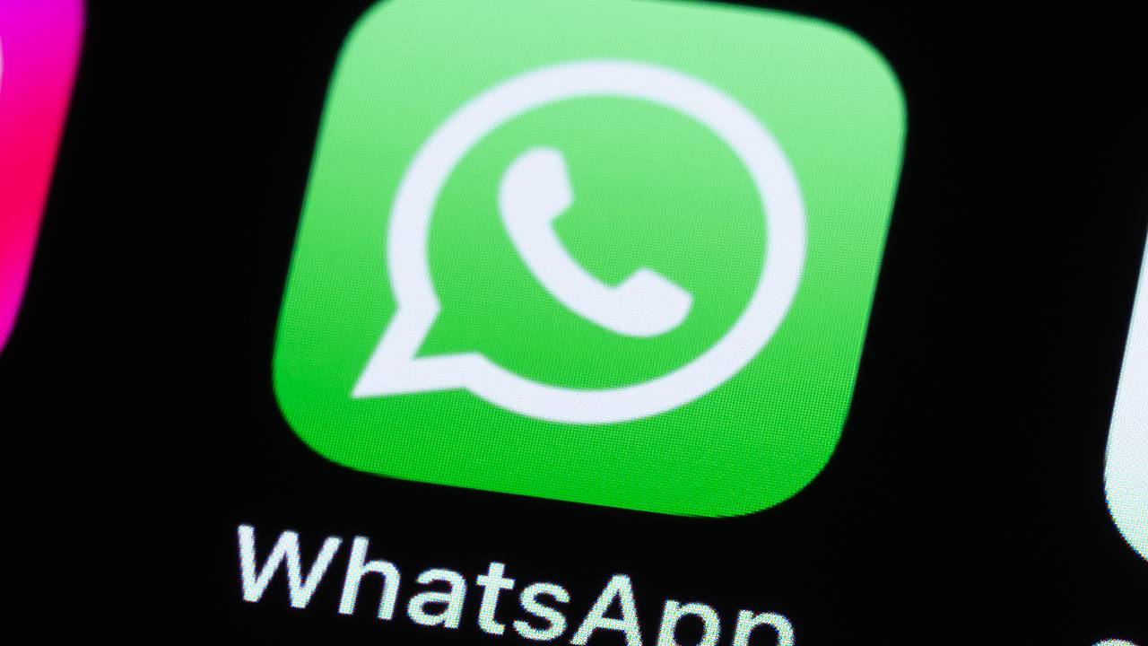 Стало известно об угрожающей пользователям WhatsApp опасности