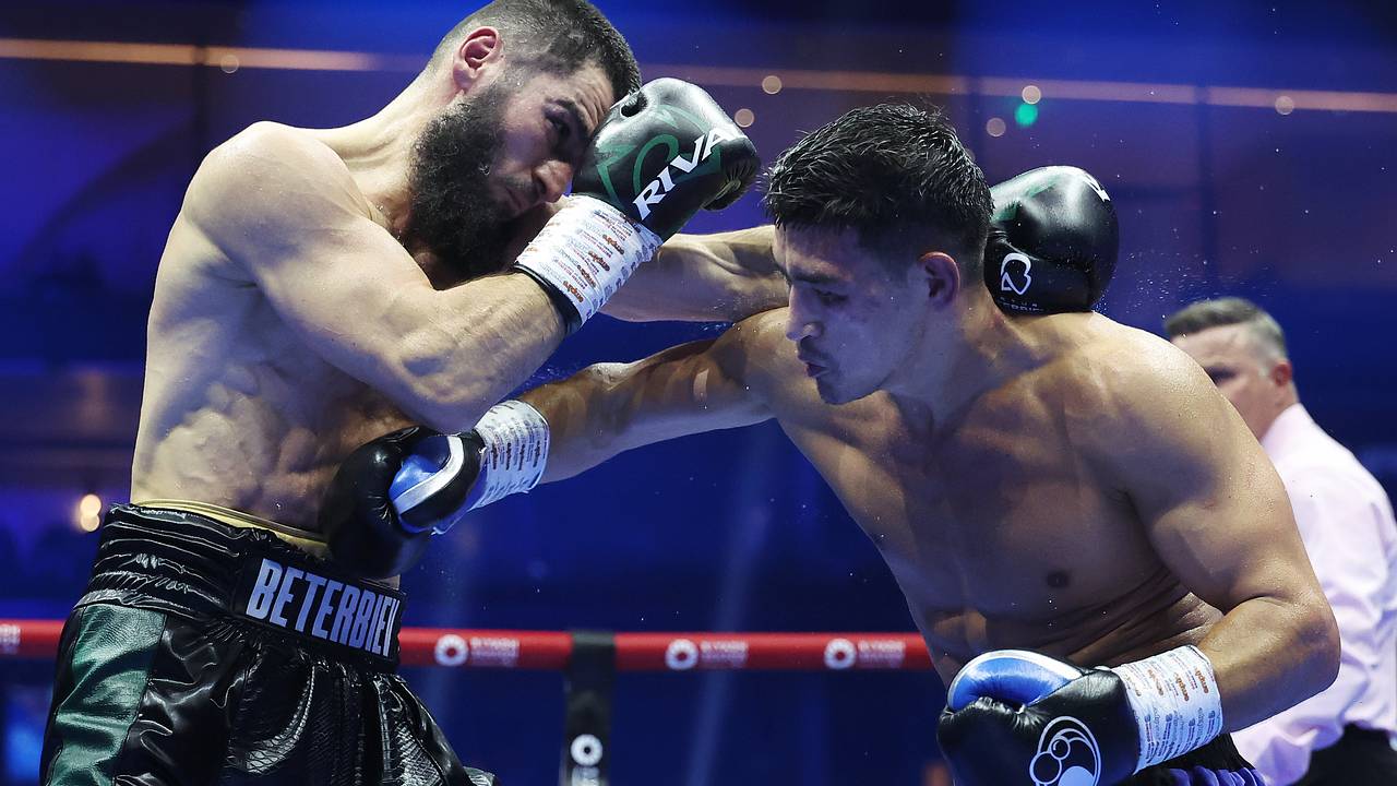 Тактаров сделал прогноз на реванш Бетербиева и Бивола