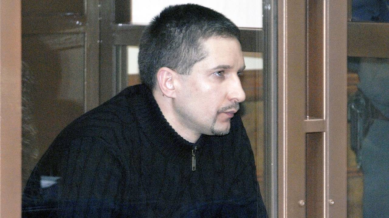 Адвокаты просили отменить пожизненный приговор экс-майору Евсюкову