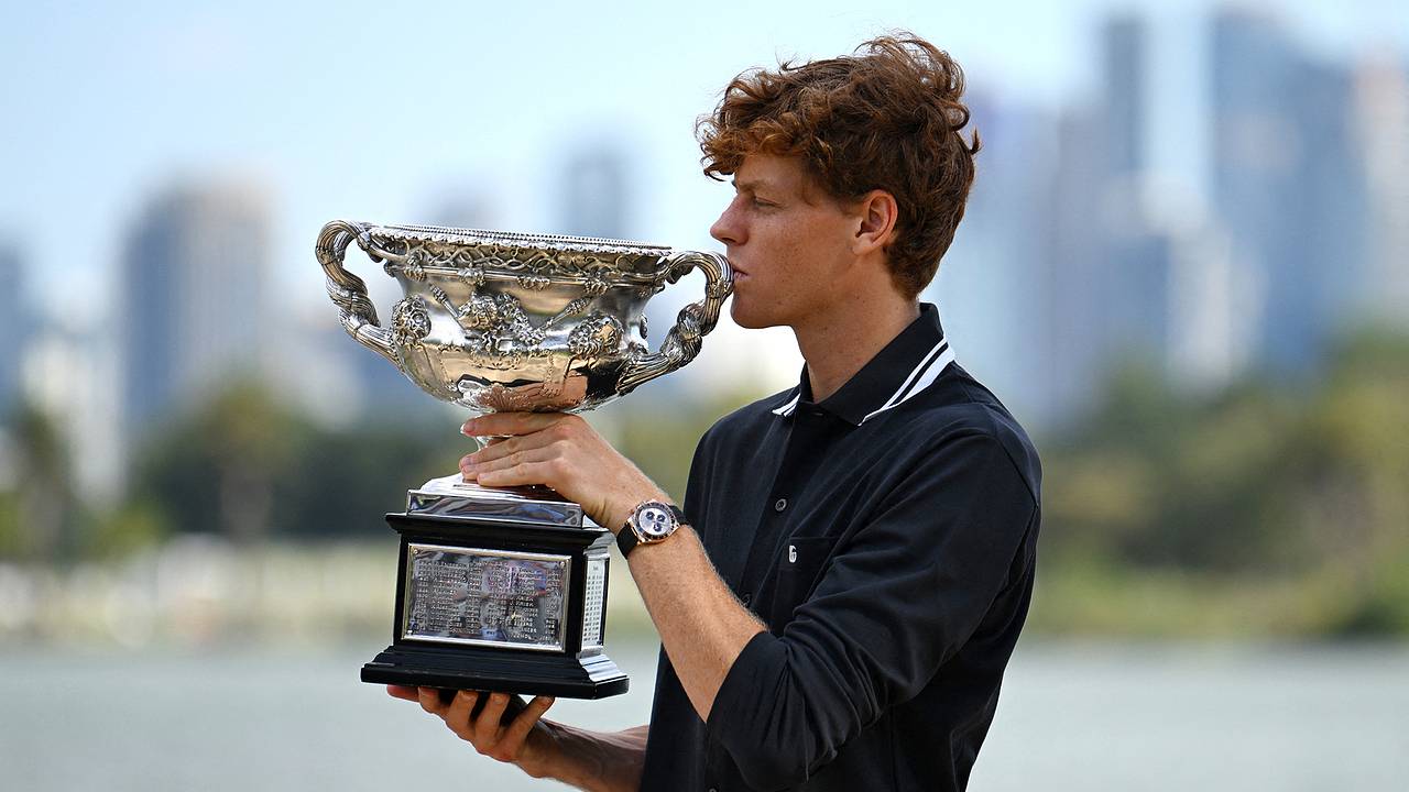 Российский теннисист-чемпион назвал бардаком действия WADA по делу первой ракетки мира