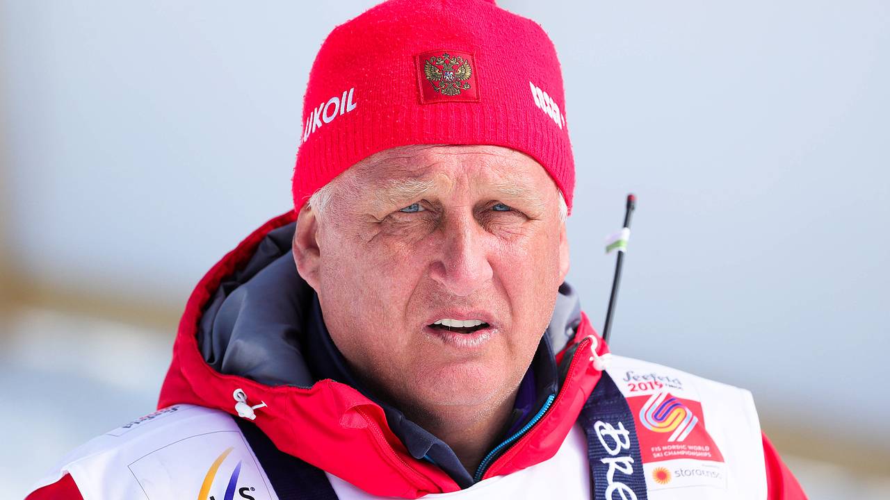 Тренер сборной России ответил на вопрос об участии Большунова в гонках в Италии