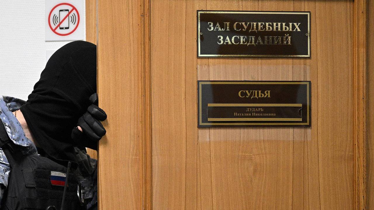 Суд рассмотрит жалобу на арест обвиняемой в расправе над экс-мэром Самары внучки
