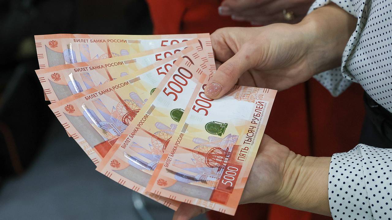 Долю возвратов россиянам похищенных мошенниками денег оценили