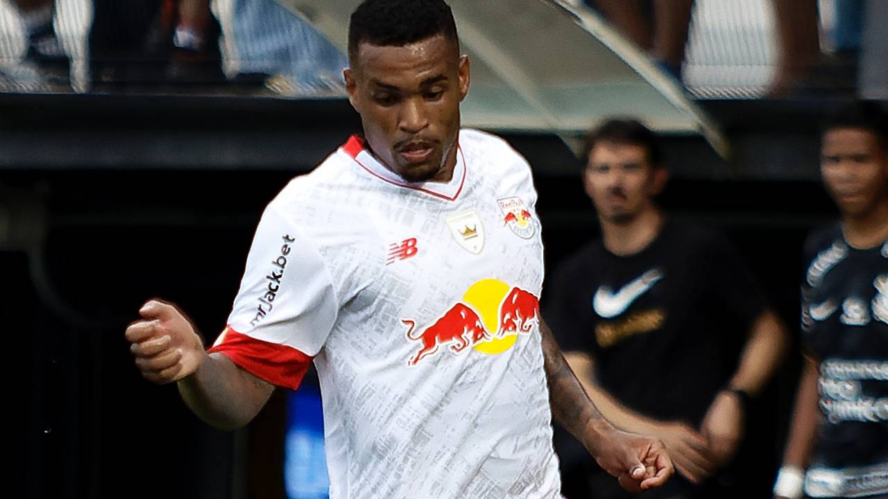 Лучший бомбардир чемпионата Бразилии перешел в ЦСКА