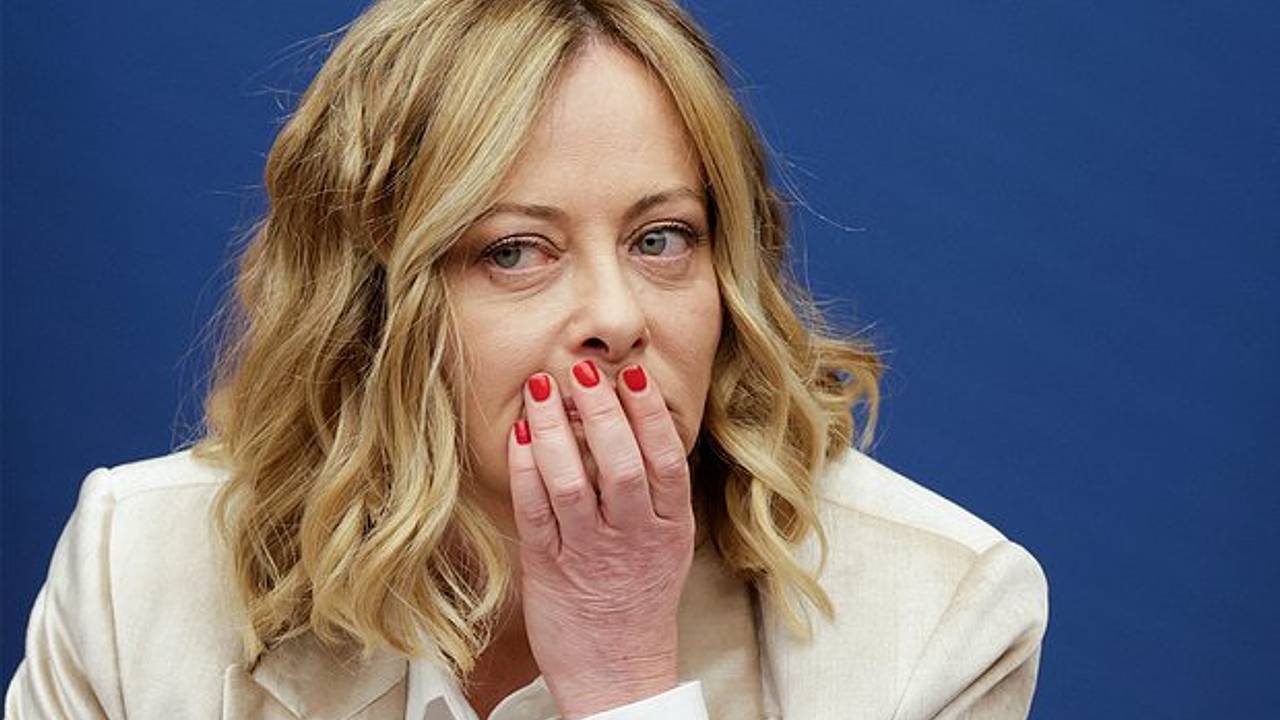 В Италии сообщили о недовольстве Мелони консультациями в Париже по Украине