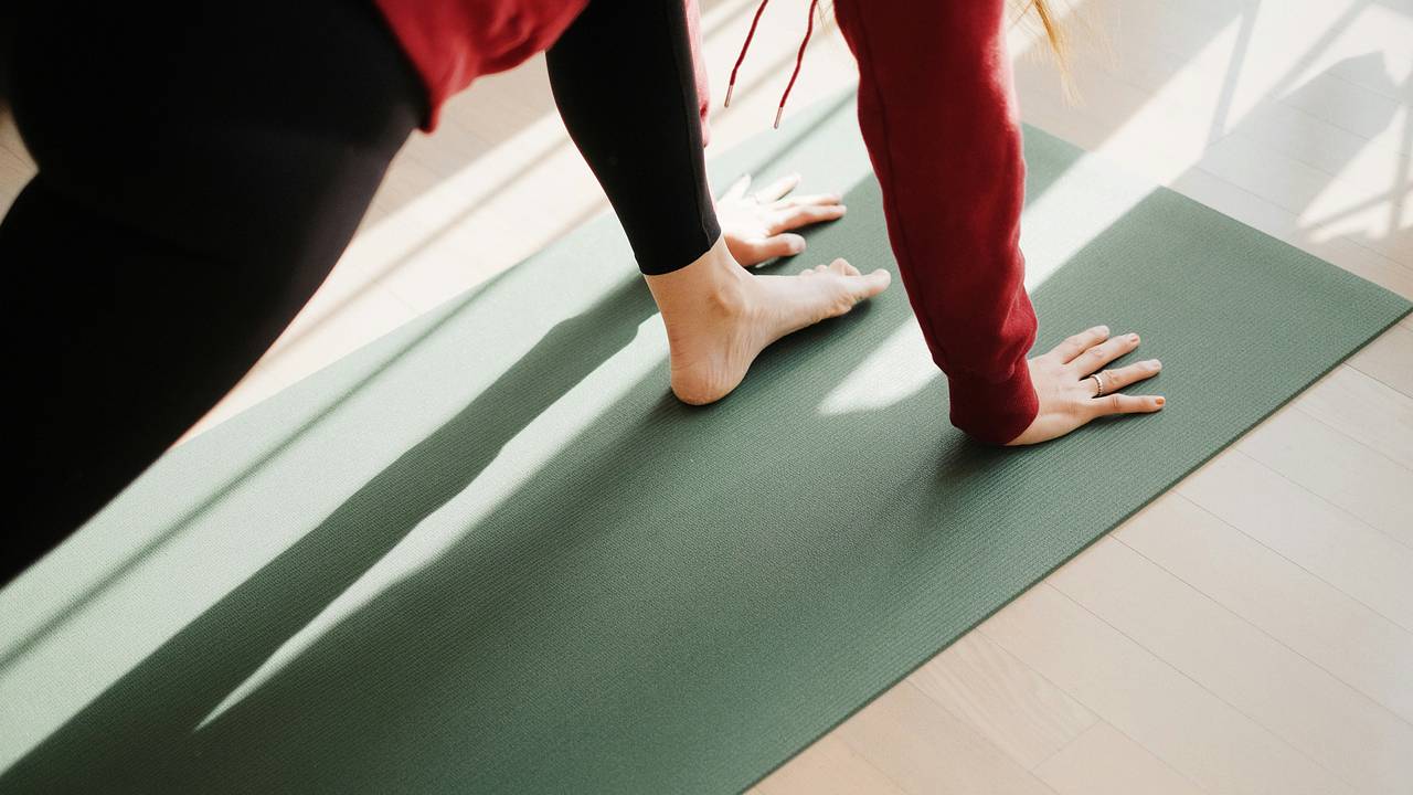 Россиянам посоветовали три упражнения для быстрого восстановления формы