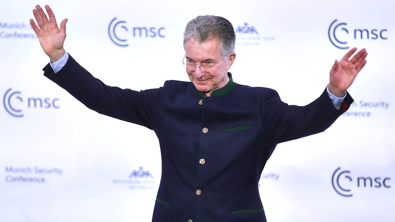 Плакавший из-за США глава конференции в Мюнхене стал обладателем квартиры в Нью-Йорке