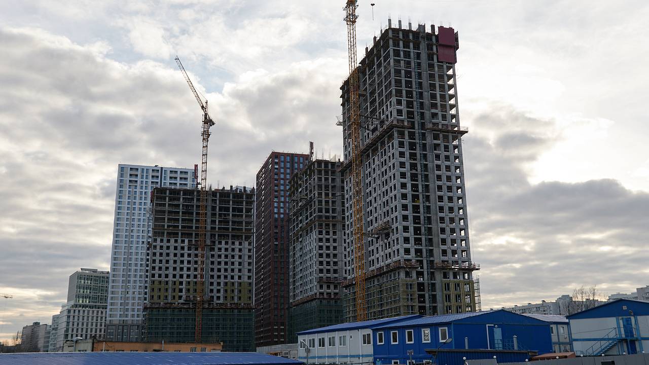 Плюсы и минусы нового и старого фондов сравнили