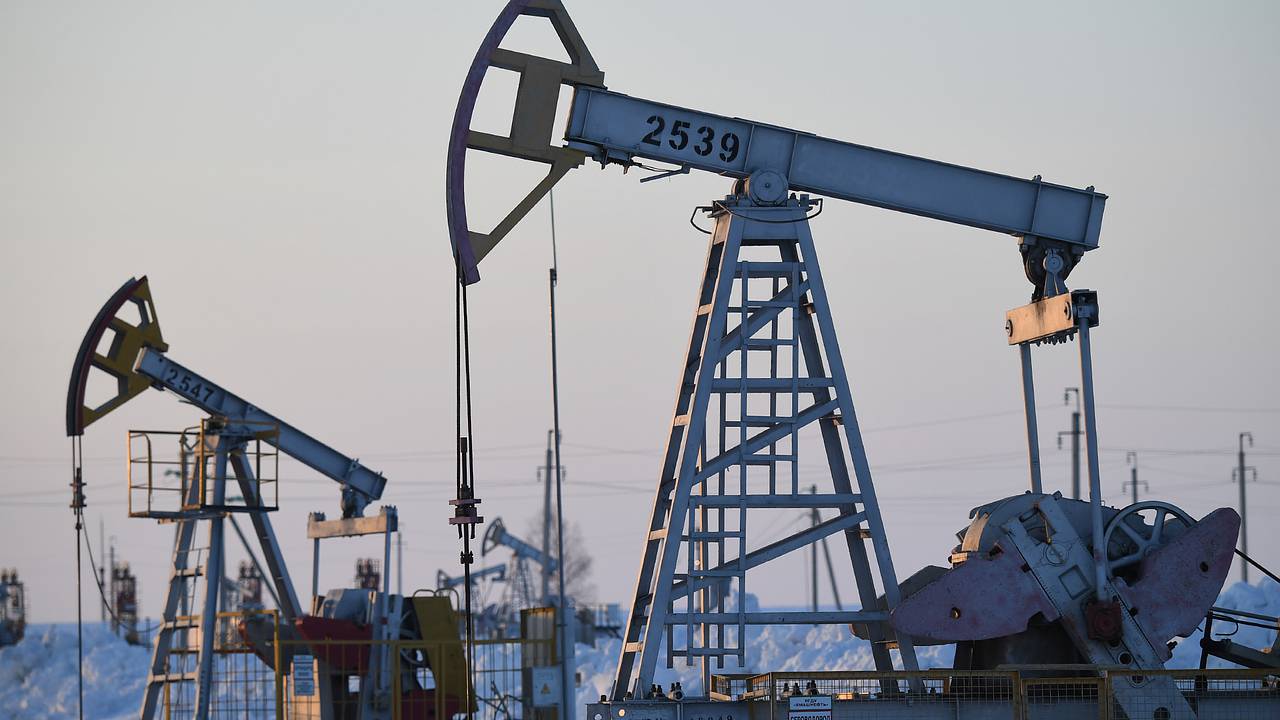 Потолок цен на российскую нефть захотели опустить еще ниже