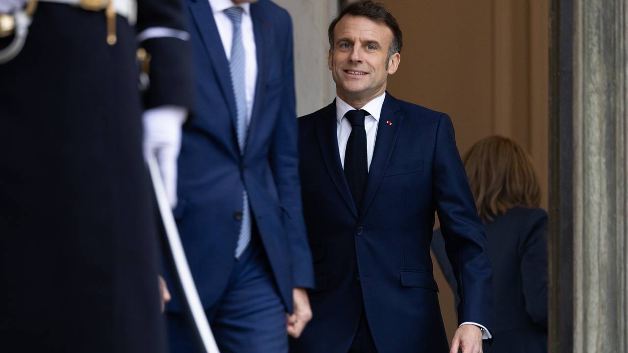 Макрон созовет вторую срочную встречу по Украине