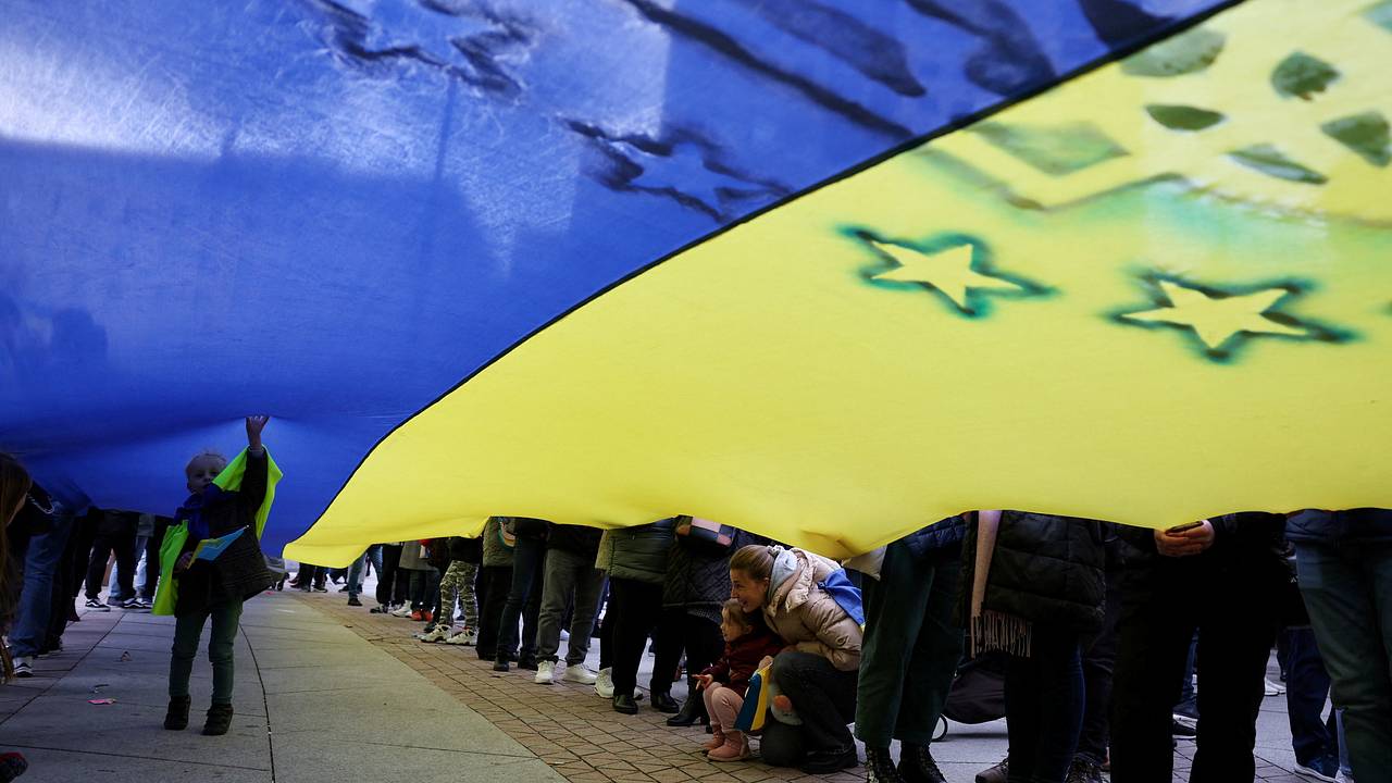 В Европарламенте оценили возможность вступления Украины в ЕС и НАТО