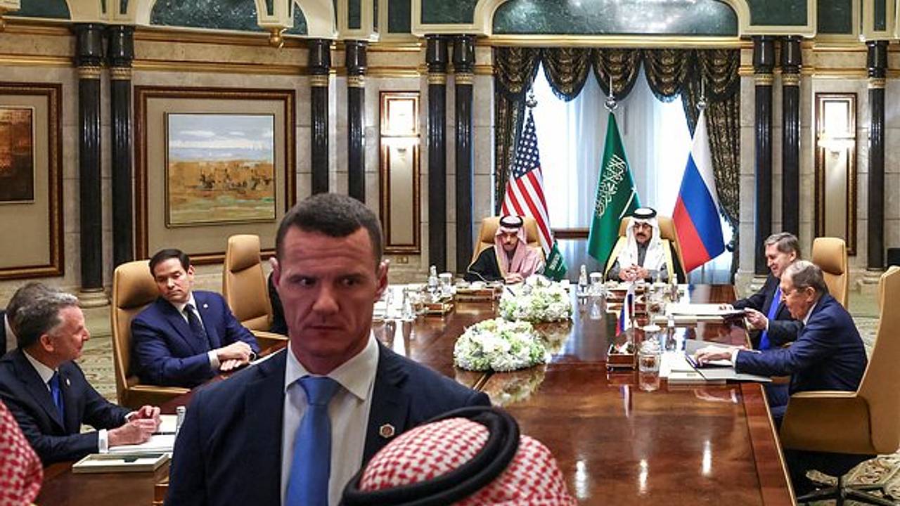 В США пообещали обсудить вопрос новых регионов на переговорах с Россией