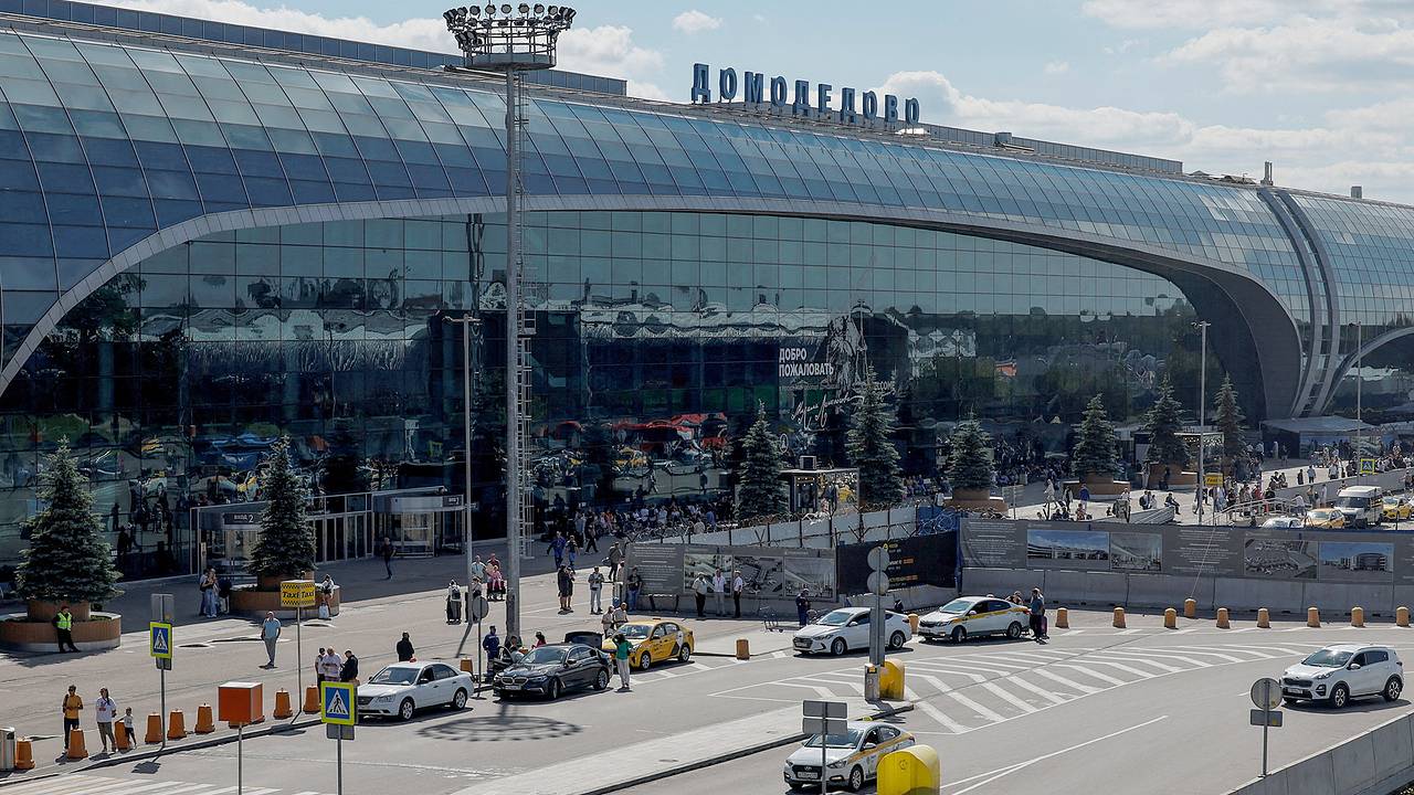 Иностранные инвесторы стали чаще подавать заявления на «золотые визы» России