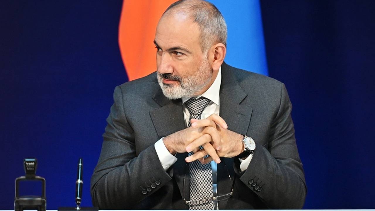 Пашинян решил избавиться от реликтового поведения в Армении