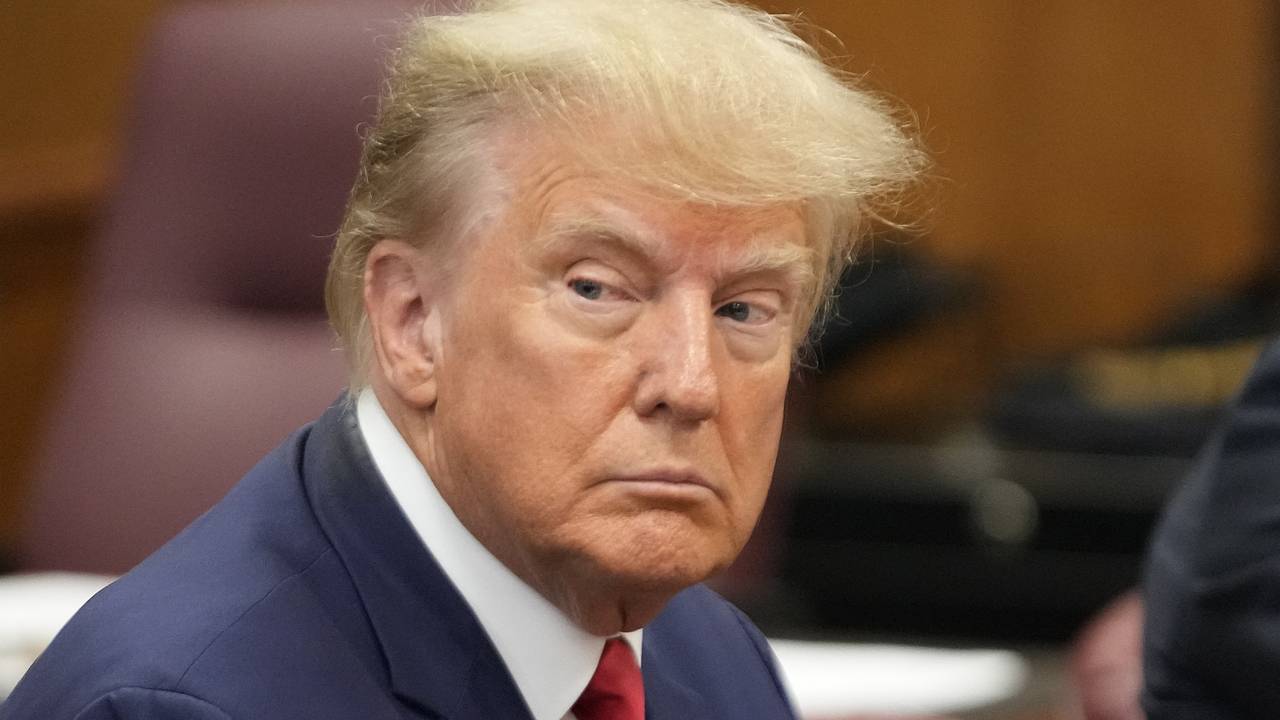 Трамп заявил о грубом отношении Зеленского к министру финансов США