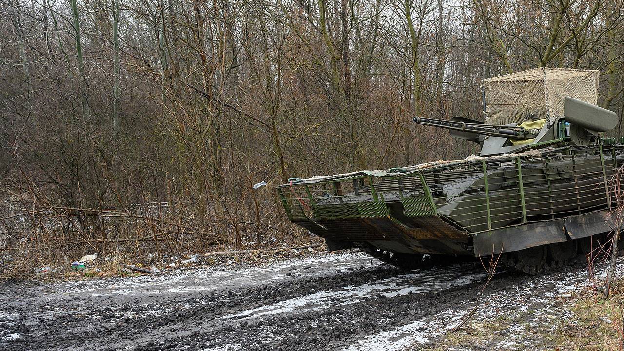 ВСУ накапливают войска у российской границы. Они могут готовиться к прорыву в Курской и Брянской областях