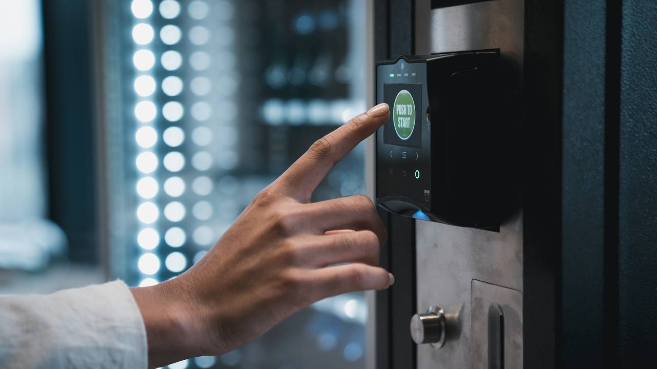 В России появился первый трусомат