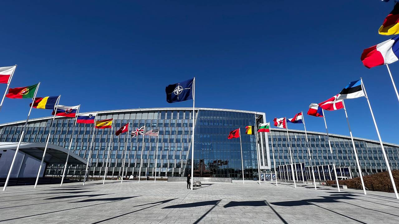 Во Франции высказались о вступлении Украины в НАТО