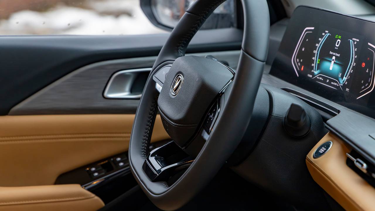 Владелец пожаловался на проблемы при езде на Changan