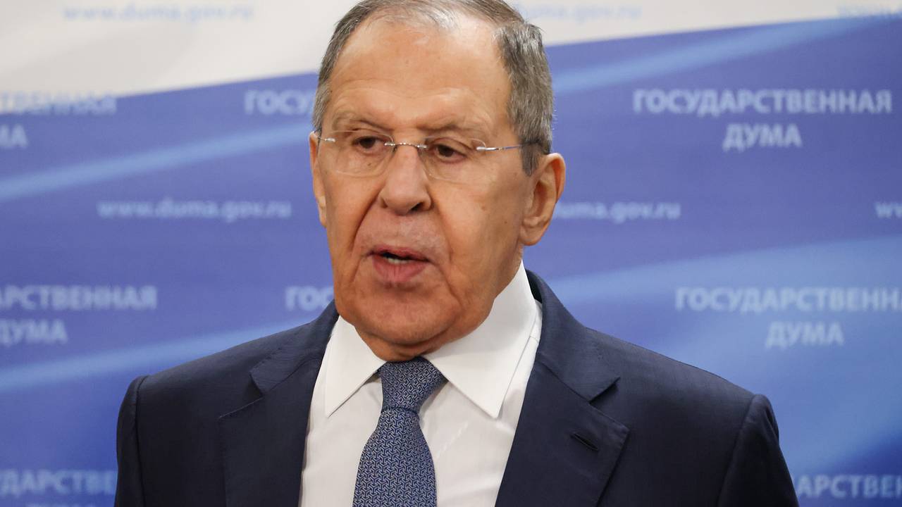 Лавров назвал финансовую поддержку Киева от МВФ и Всемирного банка рекордной