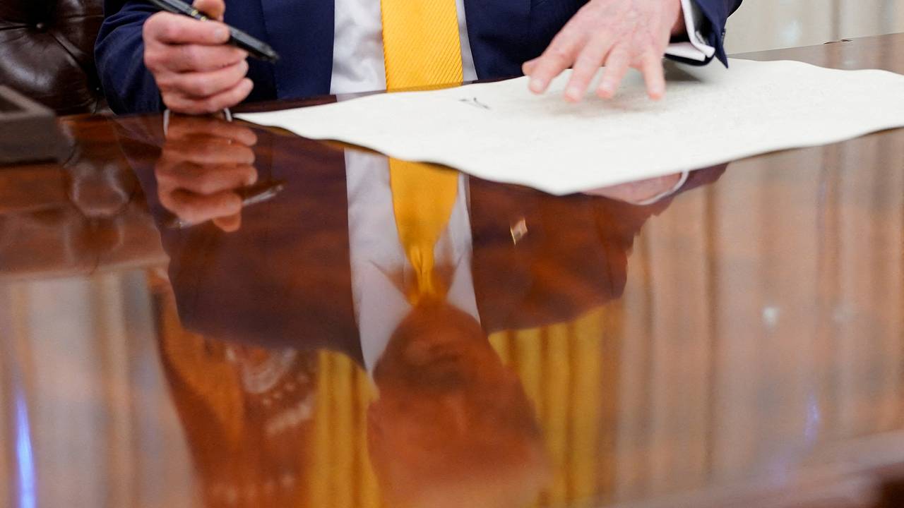 Названа возможная дата подписания сделки по минералам между США и Украиной