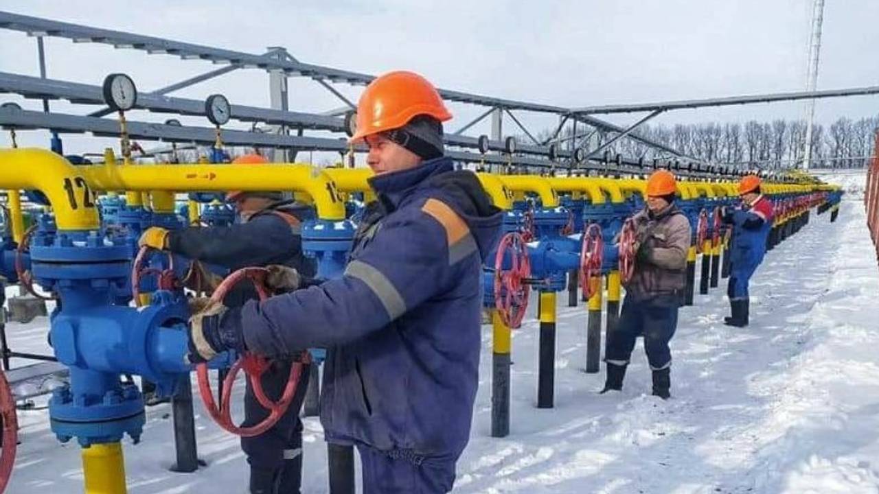 На Украине признали сложную ситуацию с газом из-за повреждения производственных мощностей