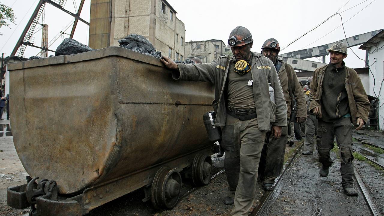 Стало известно о нежелании Зеленского подписать соглашение по ископаемым в нынешнем виде