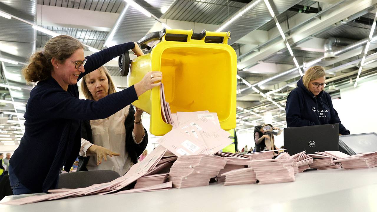 В Германии сообщили о низкой явке на выборах в бундестаг