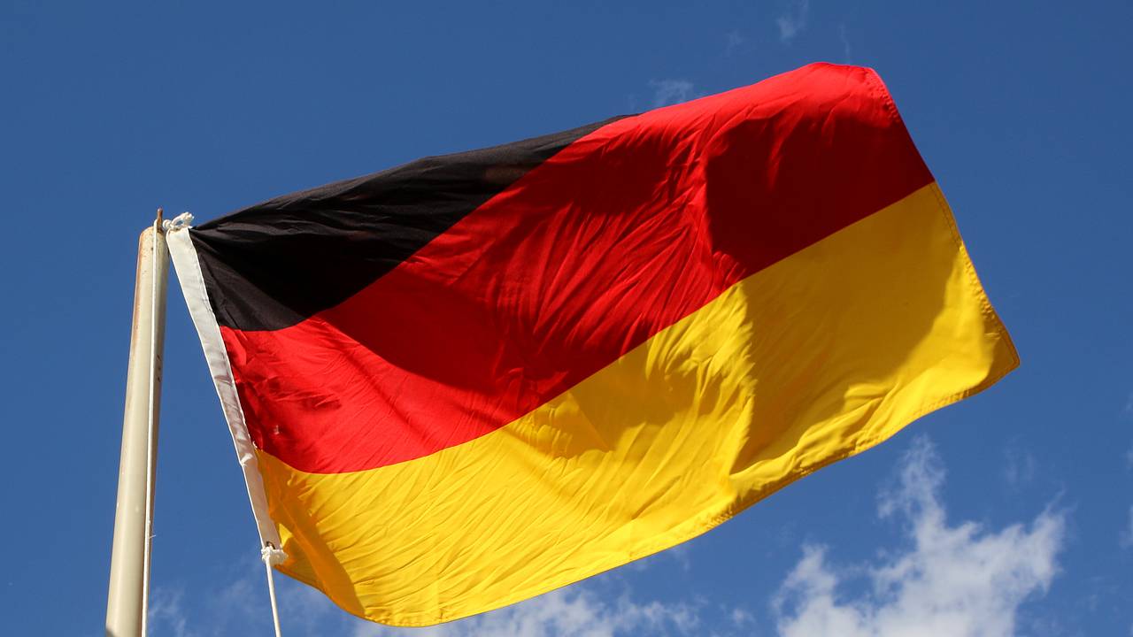 Названы две потерпевшие неудачу на выборах в Германии партии