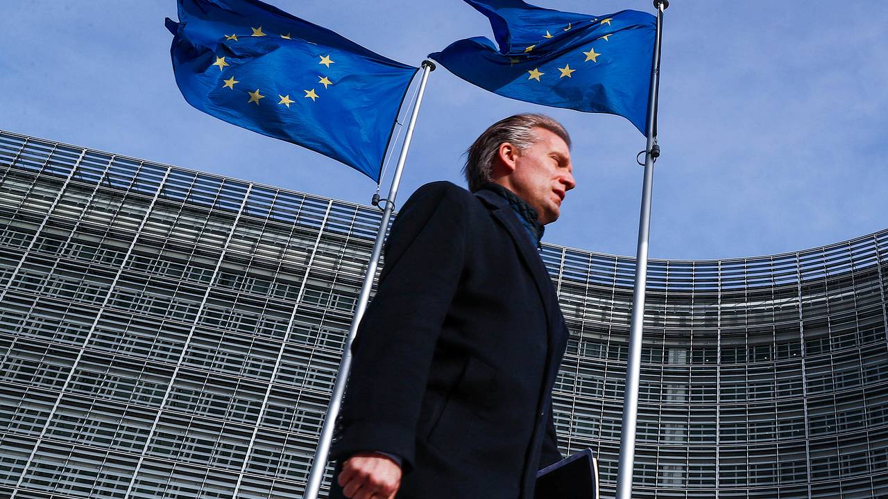 ЕС выделит новый пакет военной помощи Украине в годовщину конфликта