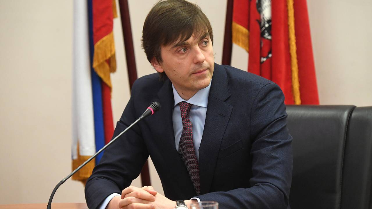 Минпросвещения захотело привлекать участников СВО для проведения уроков в школах