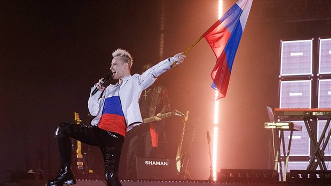 Первый канал вырезал песни «Русские» и «Небо славян» из праздничного концерта