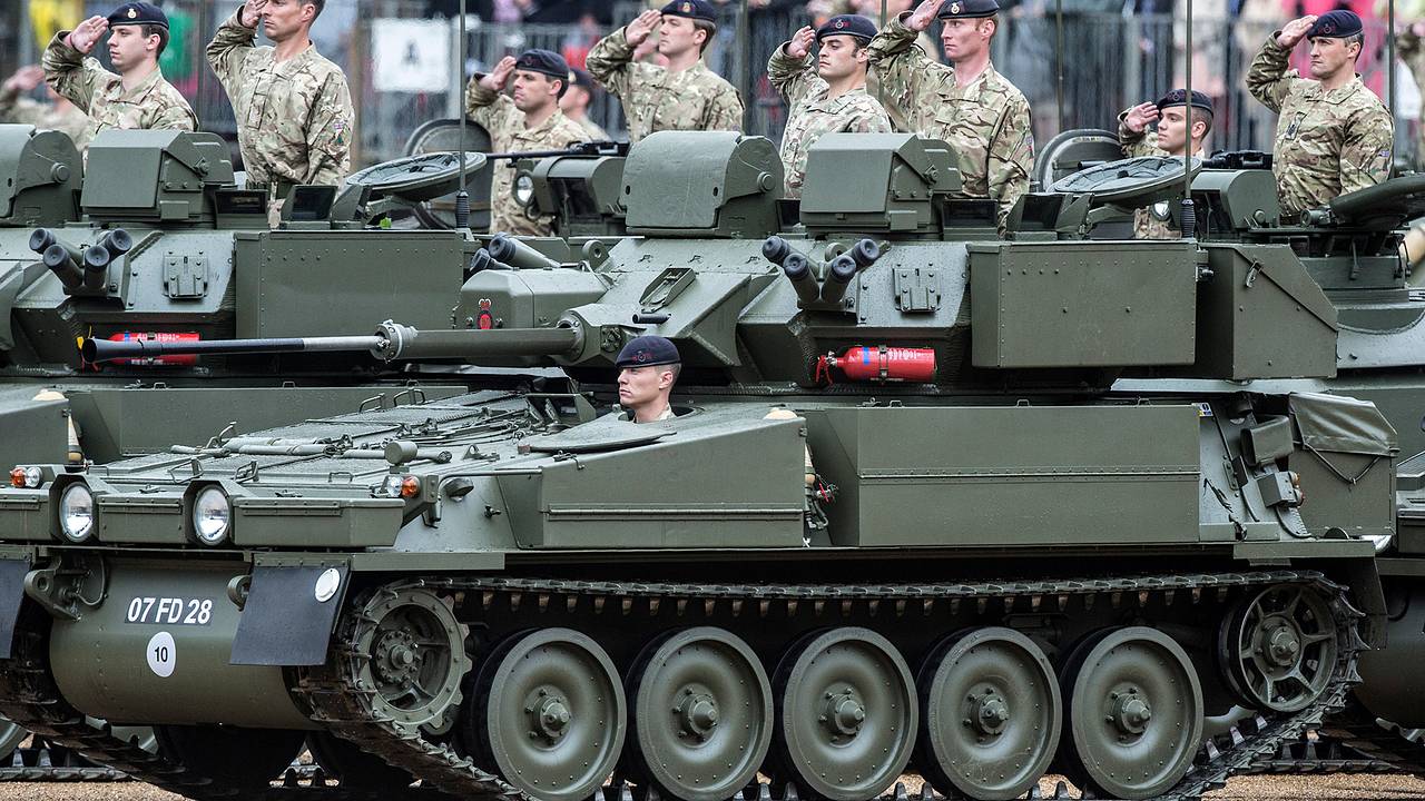 Британия сократит международную помощь