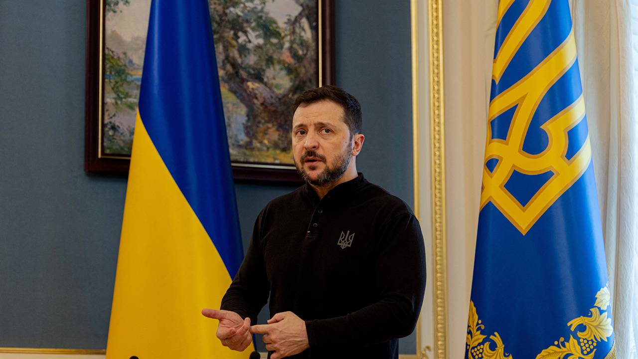 В Раде рассказали о «сливе» Зеленского собственной фракцией