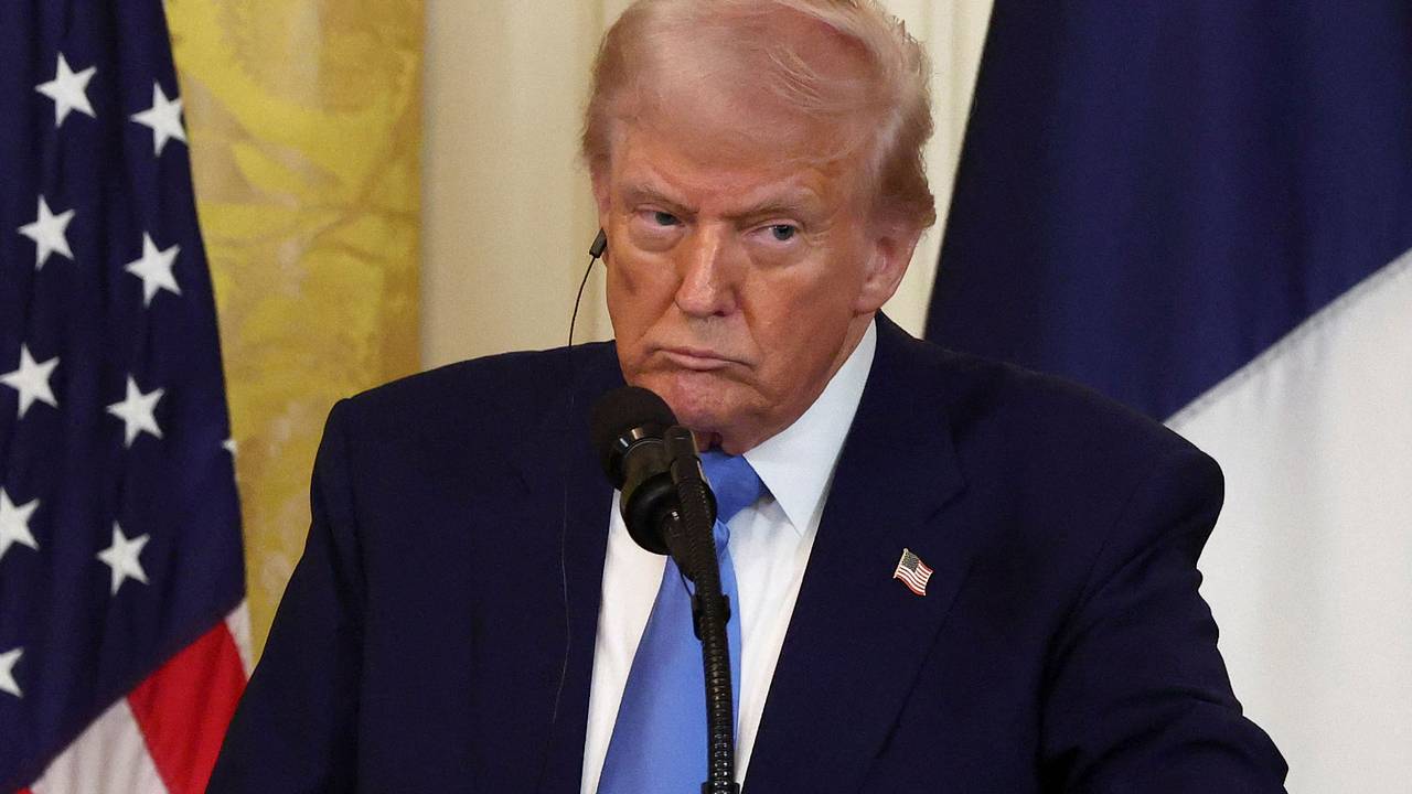 Сторонники Трампа захотели изменить конституцию США