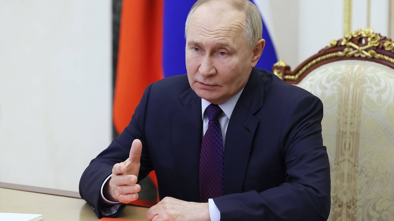 Путин заявил о намерении России дальше развивать силы спецопераций