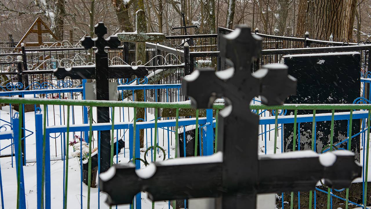 Вдовам бойцов СВО из российского региона пришлось хоронить мужей в долг