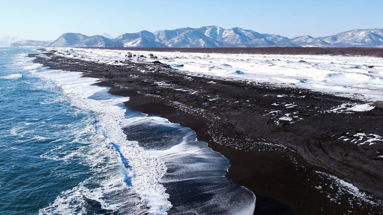 Два мощных землетрясения произошли у берегов Камчатки