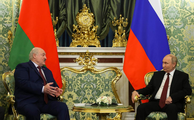 Лукашенко анонсировал переговоры с Путиным в Москве