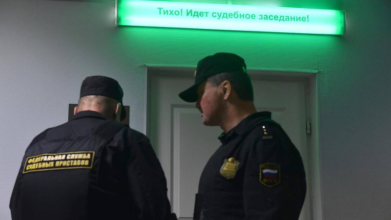 Пятерых участников беспорядков в российском аэропорту осудили на длительные сроки