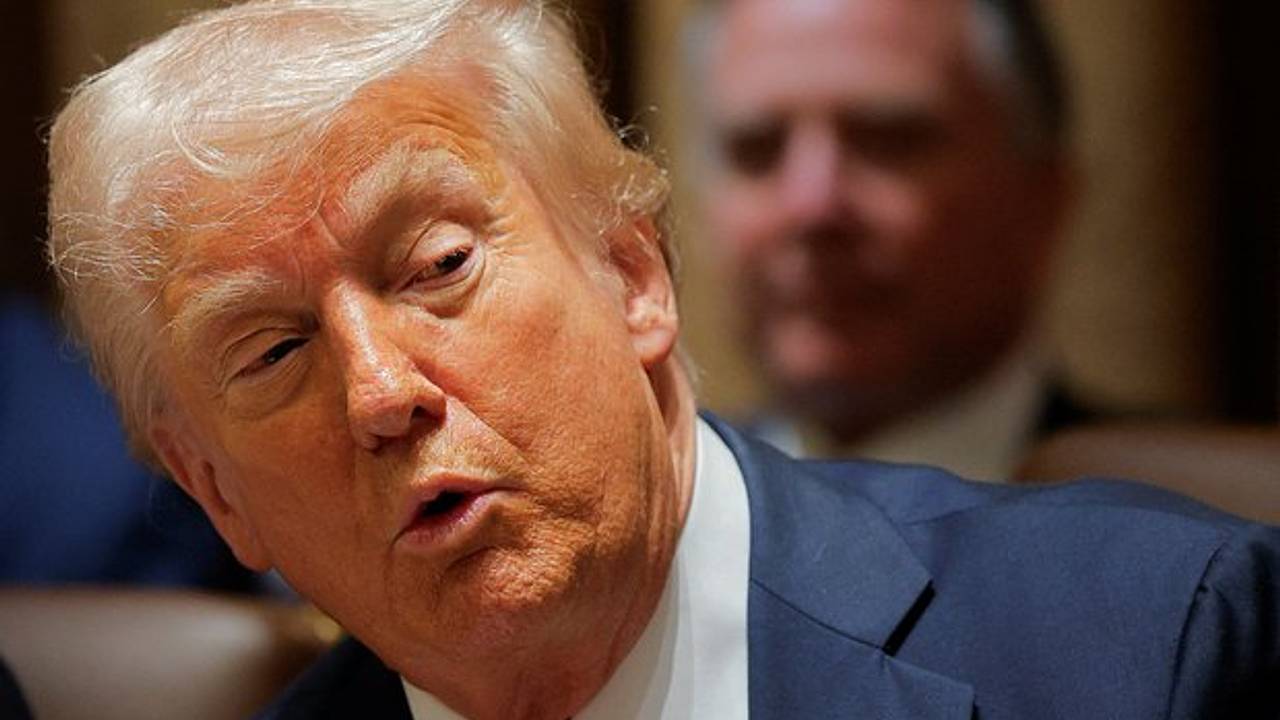 Трамп назвал сделку по минералам страховочным механизмом для Украины