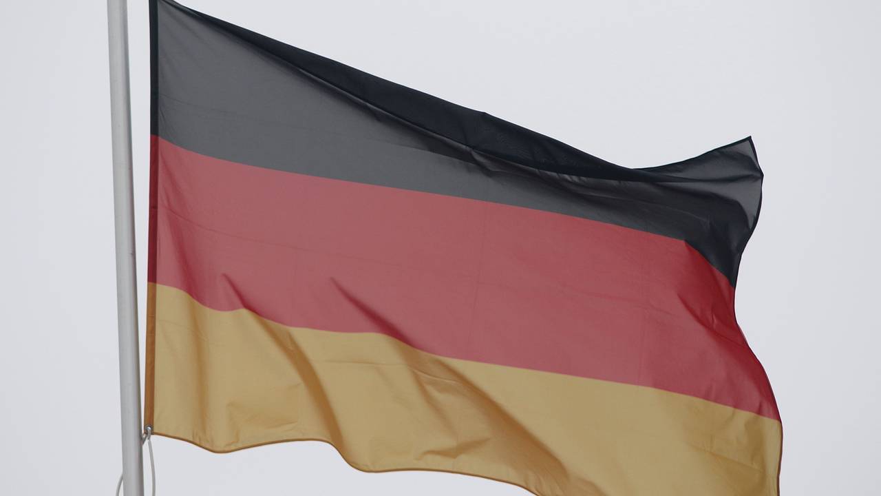 В Германии отказались признавать Россию врагом