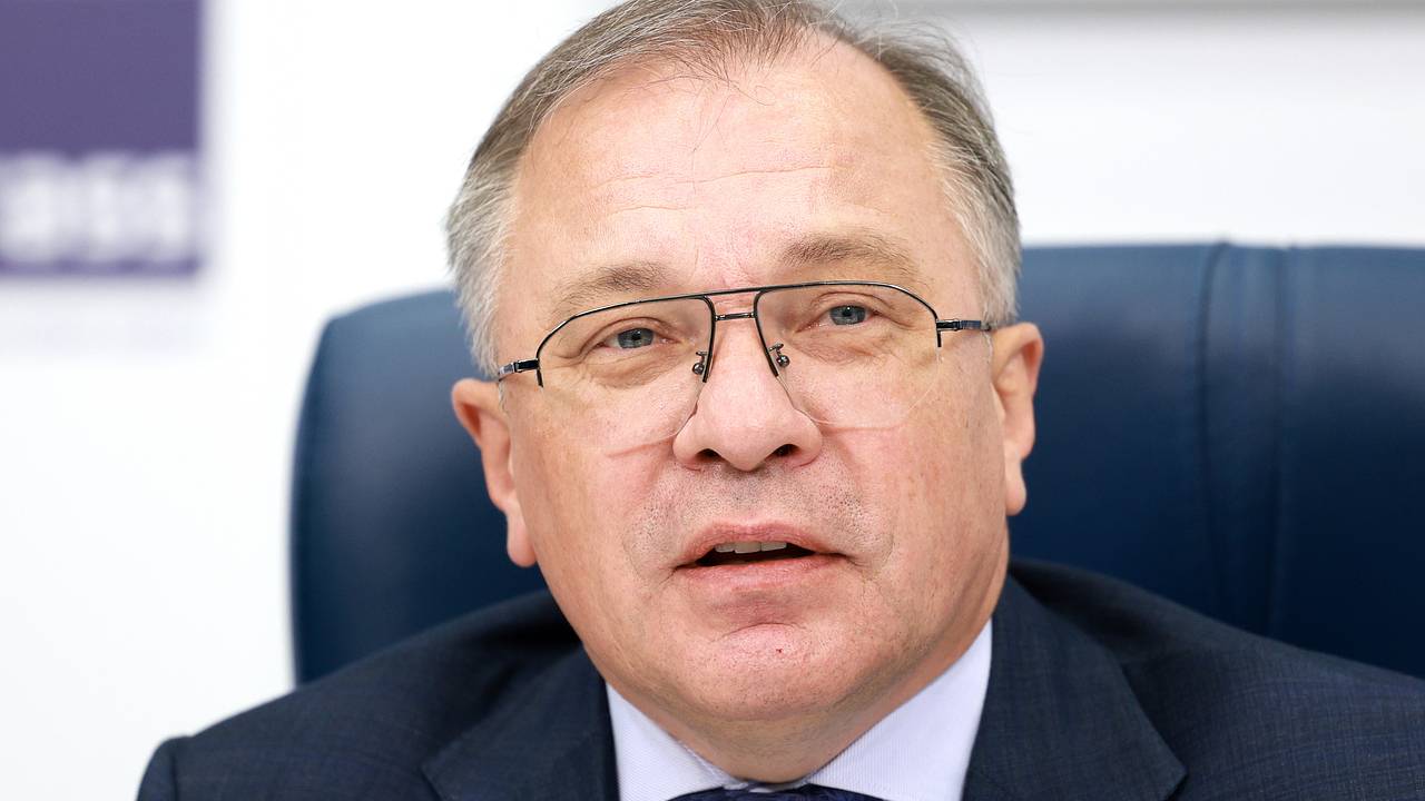 Россиянам рассказали о поисках активов уехавших из стран банкиров