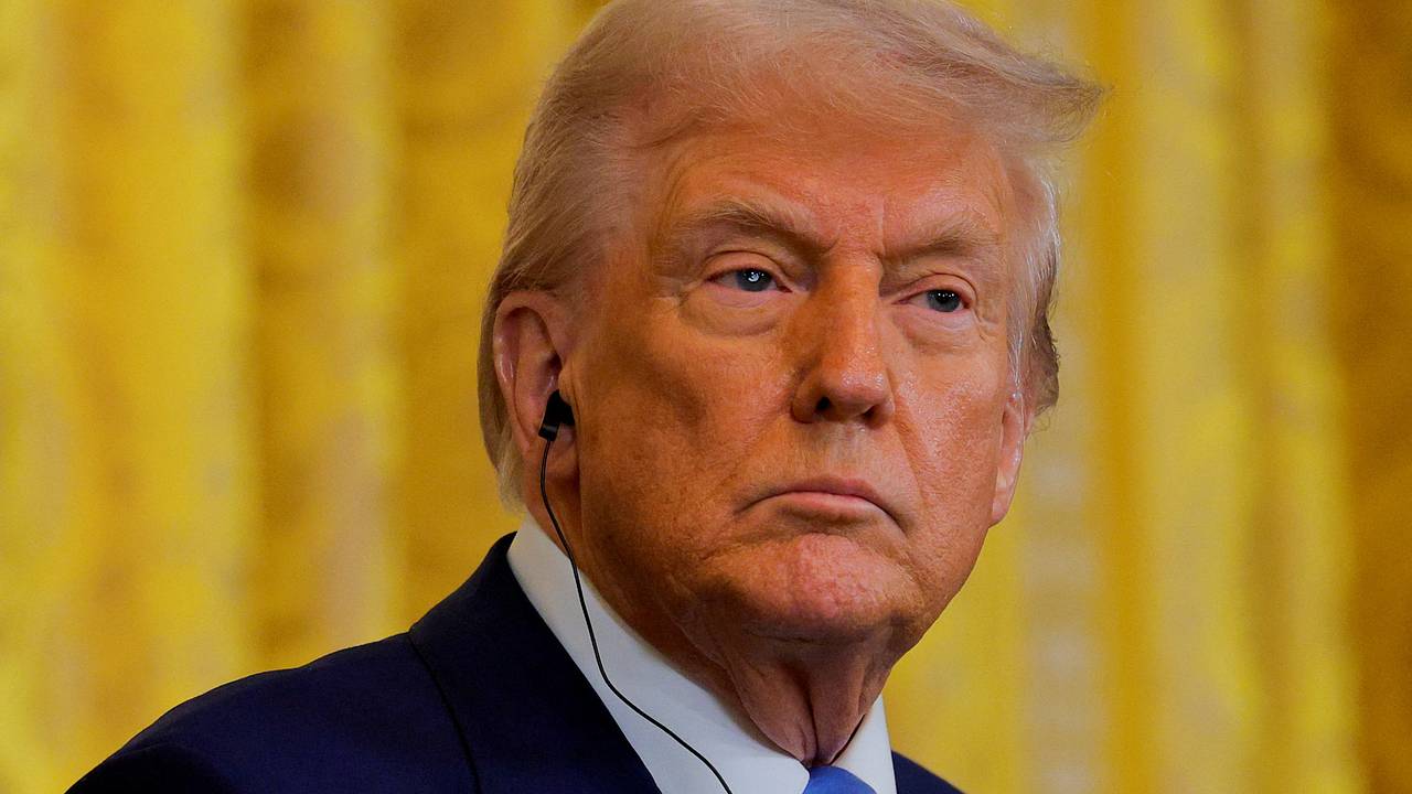 Трамп впервые в истории США введет официальный язык