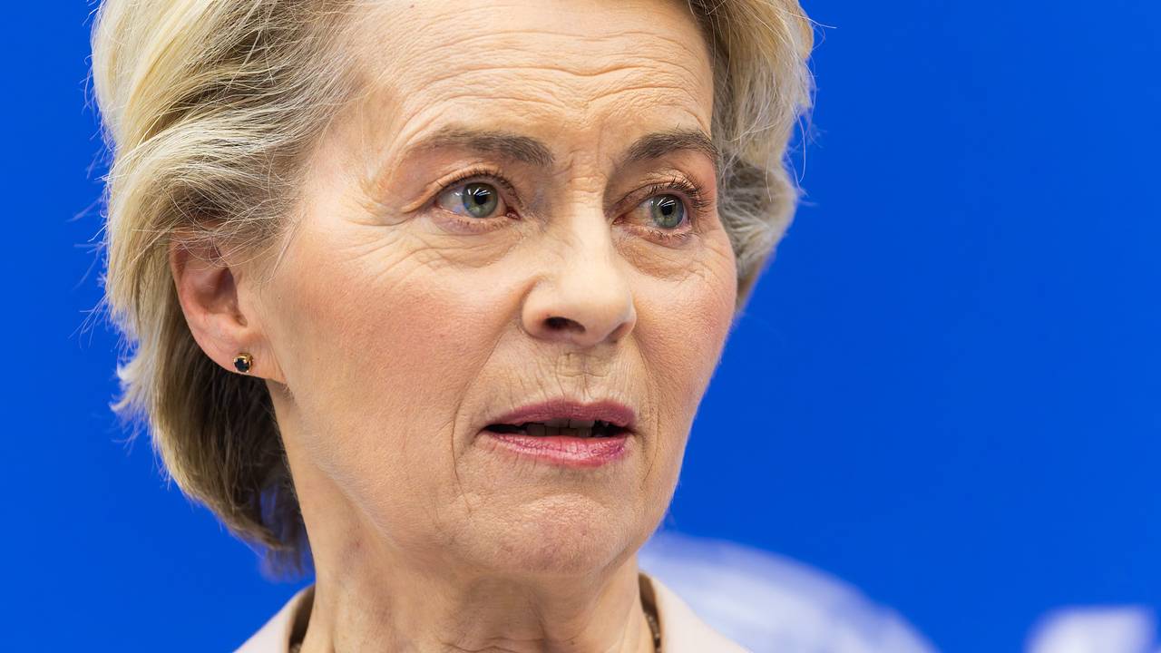 Фон дер Ляйен призвала Зеленского «быть смелым»